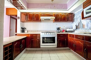 Playa Azul Apt with Sea views & Pool