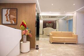 Z Bliss Suites