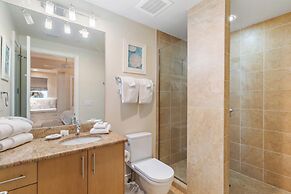 Turquoise Place 2205 C