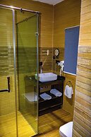 McDons Skye Hotel and Suites