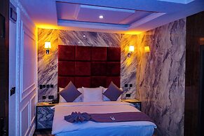 McDons Skye Hotel and Suites