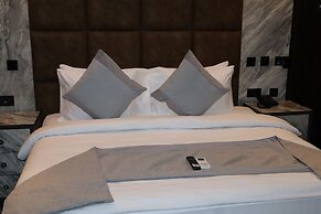 McDons Skye Hotel and Suites