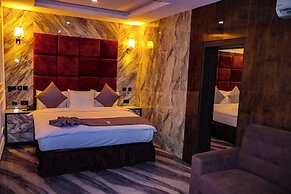 McDons Skye Hotel and Suites