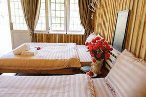 Scent Chalet D - Village