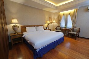 GRAND ORCHID HOTEL SOLO