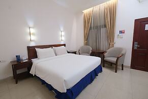 GRAND ORCHID HOTEL SOLO