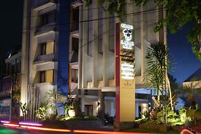 GRAND ORCHID HOTEL SOLO
