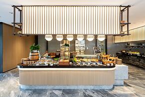 Nanjing Yangzi River Conference Center Longshan Lake Hotel