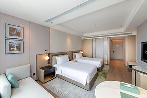 Nanjing Yangzi River Conference Center Longshan Lake Hotel