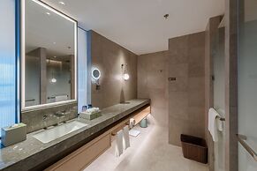 Nanjing Yangzi River Conference Center Longshan Lake Hotel