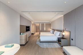 Nanjing Yangzi River Conference Center Longshan Lake Hotel