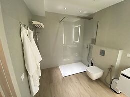 Plein Air Residence & Resort