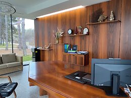 Plein Air Residence & Resort