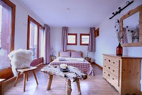 TOURISTIGNES Chalet Alpina