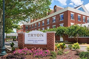 Tryon Riverfront Inn New Bern, Tapestry