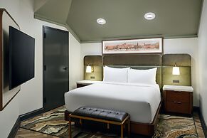 Tryon Riverfront Inn New Bern, Tapestry