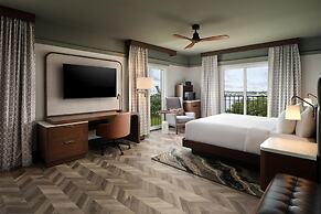 Tryon Riverfront Inn New Bern, Tapestry