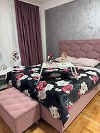SpaNISH 3 apartment
