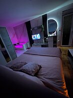 SpaNISH 3 apartment