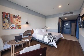 ARTOTEL Hub Simpang Temu