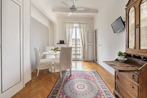 Acciaiuoli 18 in Firenze