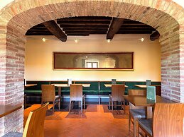 Borgo Le Noci Chianti Retreat & Pool