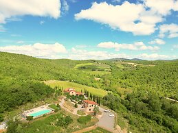 Borgo Le Noci Chianti Retreat & Pool