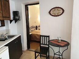 Saint Michel Apartments