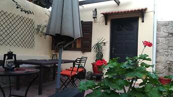 Saint Michel Apartments