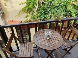 Saint Michel Apartments