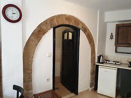 Saint Michel Apartments