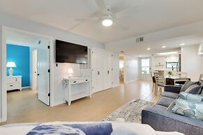 5 Mi to Fort Myers Beach: Condo w/ Private Lanai!