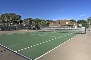 5 Mi to Fort Myers Beach: Condo w/ Private Lanai!