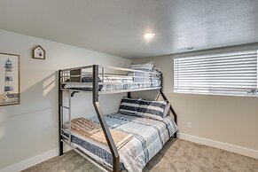 2 Mi to Bear Lake: Mtn-view Gem in Garden City