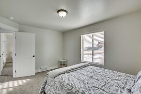 2 Mi to Bear Lake: Mtn-view Gem in Garden City