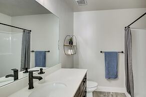 2 Mi to Bear Lake: Mtn-view Gem in Garden City