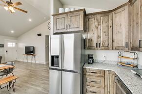 2 Mi to Bear Lake: Mtn-view Gem in Garden City