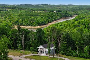 Lakeside Home Near Mammoth Cave & Nolin Lake!