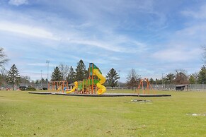 Fish, Hike & Boat: Modern Rock Falls Home