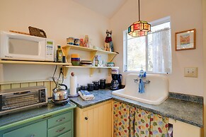 < 1 Mi to Horse Boarding: Cozy Yarnell Hideaway!