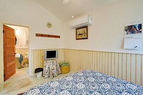 < 1 Mi to Horse Boarding: Cozy Yarnell Hideaway!