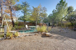 < 1 Mi to Horse Boarding: Cozy Yarnell Hideaway!