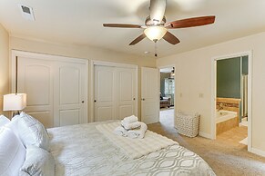 Private Cabin w/ Forest Views & Grill in Lakehead!