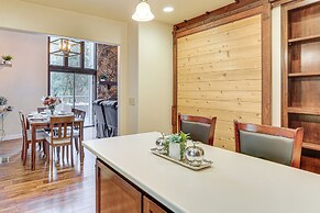 Private Cabin w/ Forest Views & Grill in Lakehead!