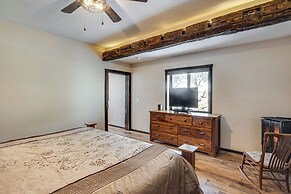 4 Mi to Black Canyon: Mtn-view Apt in Montrose!