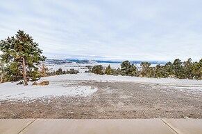 4 Mi to Black Canyon: Mtn-view Apt in Montrose!