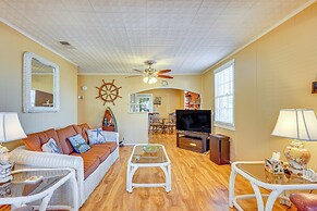 Cozy Home Near Bay Access in Panama City!