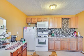 Cozy Home Near Bay Access in Panama City!