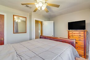 Cozy Home Near Bay Access in Panama City!