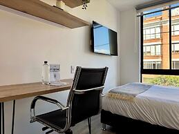 w Radiant 1BR in Santa Barbara